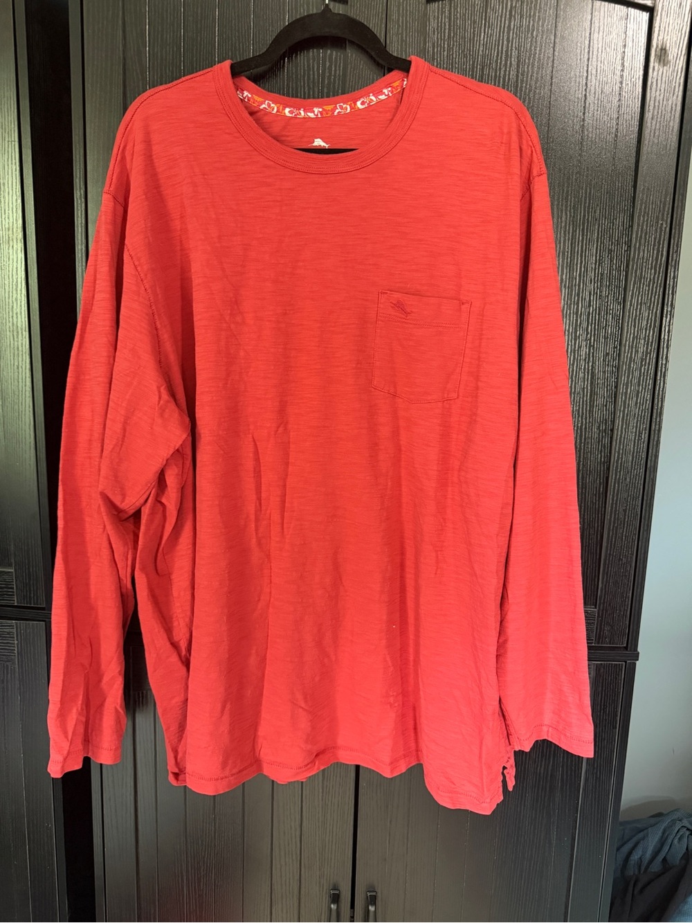 Tommy Bahama Men's Coral-Red Long Sleeve Pocket Tee size 2XL